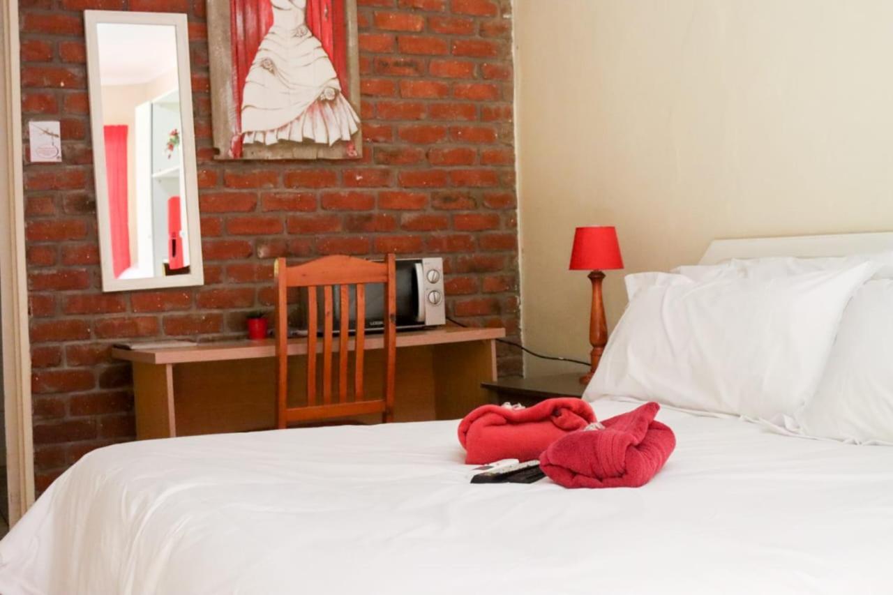 The Ultimate Lodge Louis Trichardt Exteriör bild