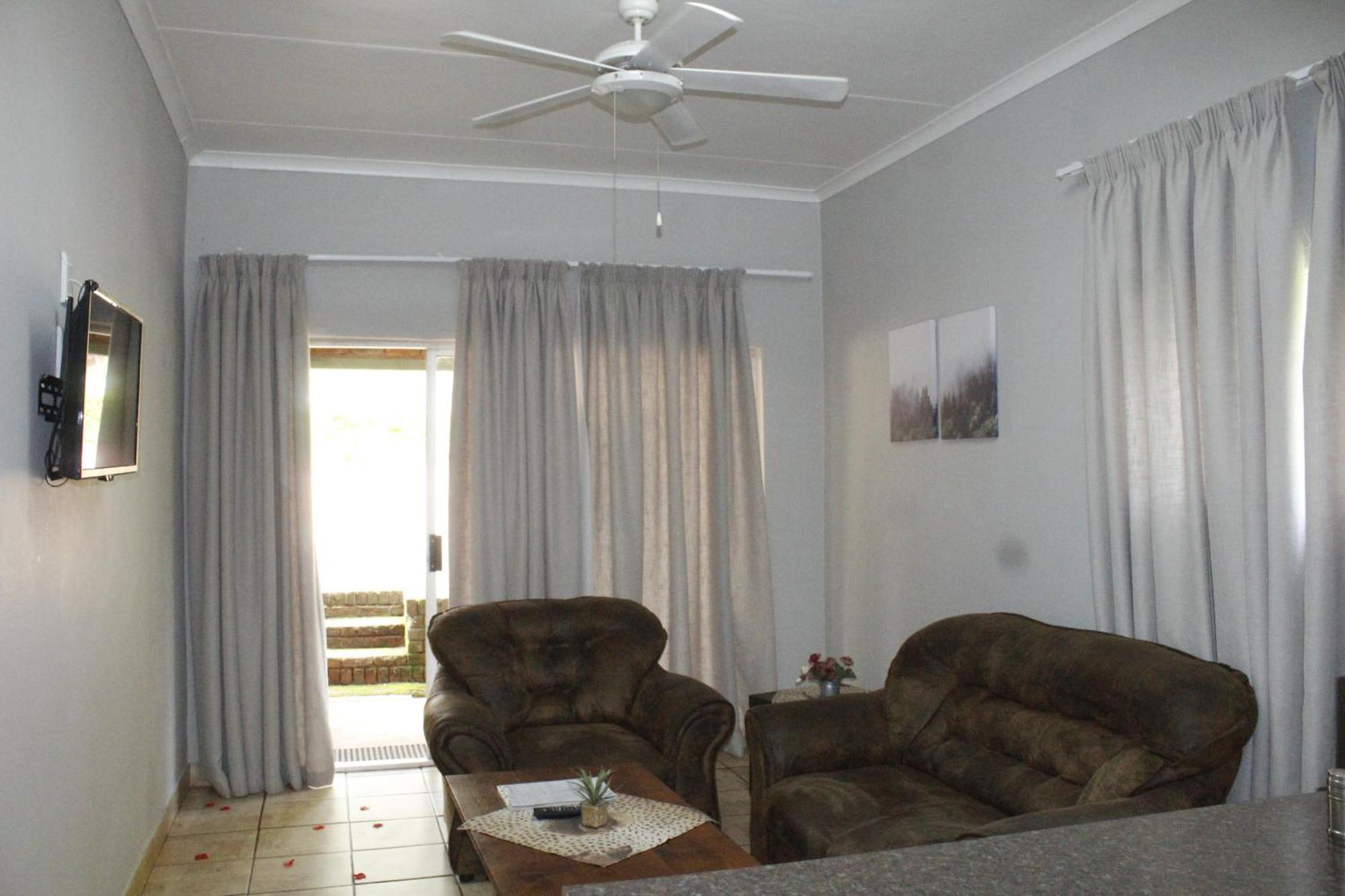 The Ultimate Lodge Louis Trichardt Exteriör bild