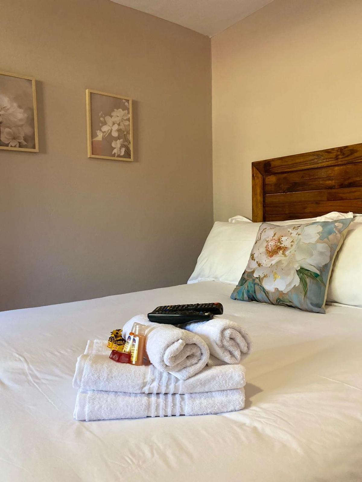 The Ultimate Lodge Louis Trichardt Exteriör bild